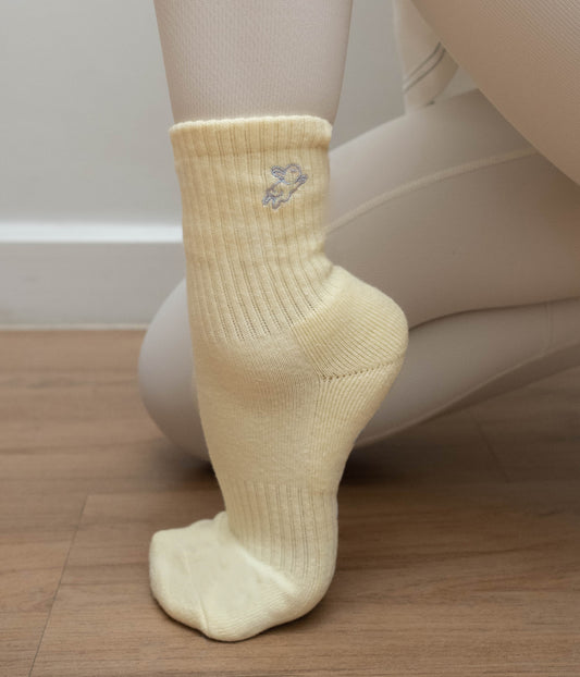 Pilates Grip Sock in Butter Yellow