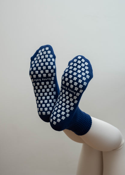 Pilates Grip Socks in Matisse Blue