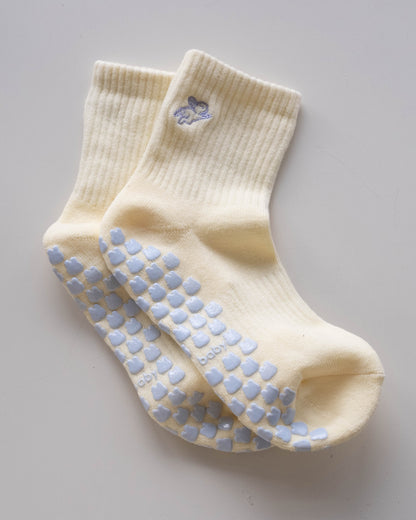 Pilates Grip Socks in Butter Yellow