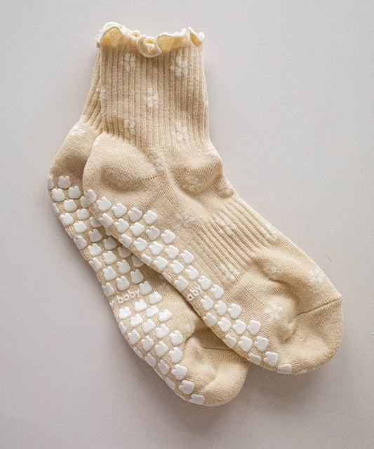 Pilates Grip Sock in Yellow Daffodil